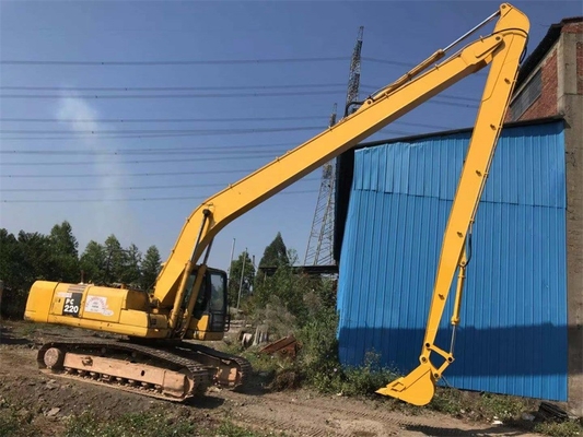 สิ่งที่แนบมากับรถขุด Komatsu ระยะไกลพร้อมถังและกระบอกสูบ