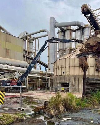 อุปกรณ์หนักแบบปรับแต่งสำหรับการรื้อถอนอาคารสูง สำหรับรถขุด 26M 28M 30M แขนยาวสำหรับการรื้อถอน แขนสำหรับงานก่อสร้าง