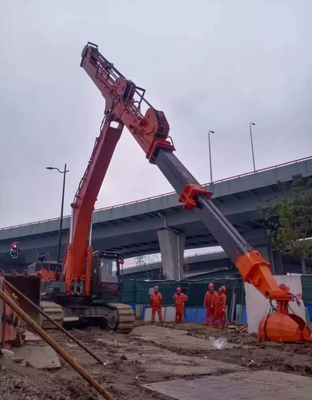 รถขุดคอนกรีตบูมยืดไสลด์สามส่วนบูมยาวสำหรับ CAT Hitachi Kobelco