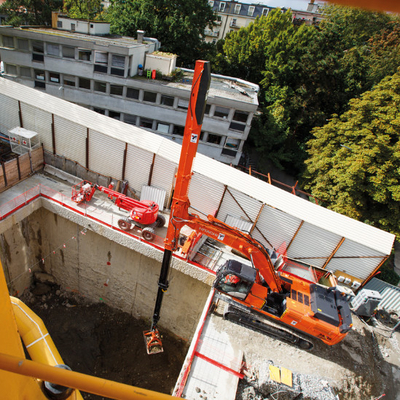 PC360 Excavator Long Boom Clamshell Telescopic Arm สำหรับ Hitachi CAT Volvo