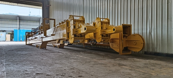 Antiwear 20-50ton Excavator Telescopic Boom สามส่วน 25m 30m 32m CAT SY PC ZX