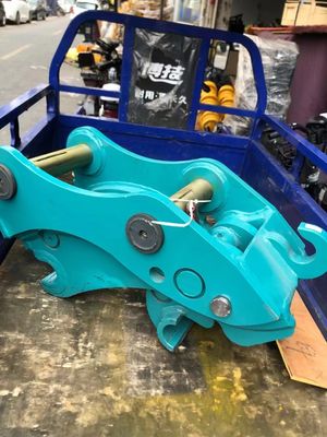 ปลอดภัย มีประสิทธิภาพสูง Excavator Quick Coupler, ไฮดรอลิก Quick Hitch With Pins สําหรับแมว hitachi komatsu sanny