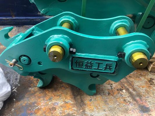 ปลอดภัย มีประสิทธิภาพสูง Excavator Quick Coupler, ไฮดรอลิก Quick Hitch With Pins สําหรับแมว hitachi komatsu sanny