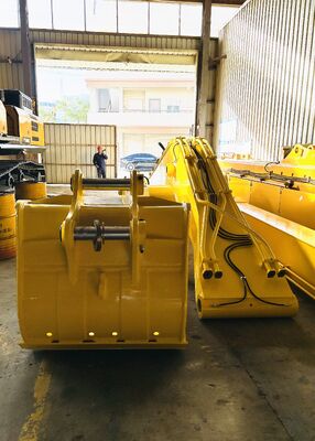 16M Long Reach Boom Arm Excavator Extension Boom Arm สําหรับเครื่องขุด SH490